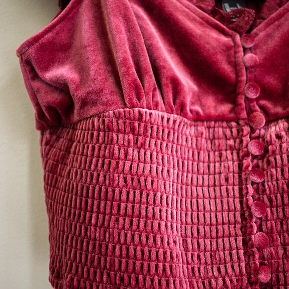 Burgundy Velvet Crop Top Size Large - Picture 2 of 6